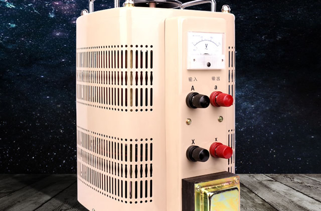 The difference between a voltage regulator and a transformer The difference between a voltage regulator and a voltage stabilizer 